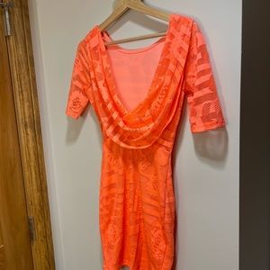 NEW WINDSOR | NEON PINK/ORANGE FLORAL PATTERN SHEER OVERLAY MINI DRESS | SIZE S
